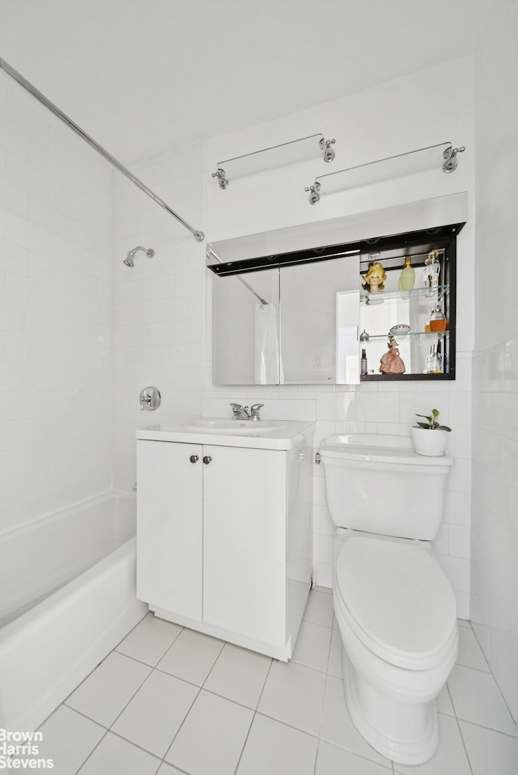 370 East 76th Street Upper East Side New York NY 10021