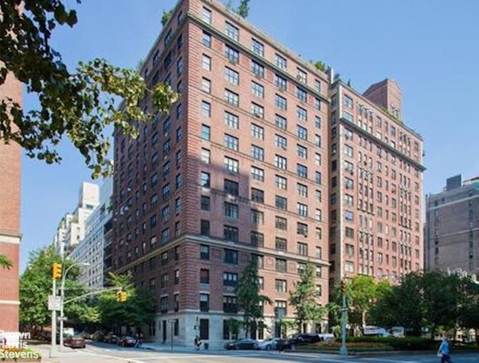1060 Park Avenue Carnegie Hill New York NY 10128