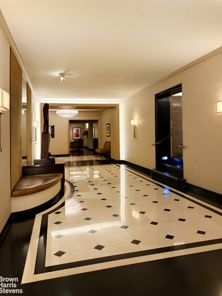 875 Fifth Avenue Upper East Side New York NY 10065
