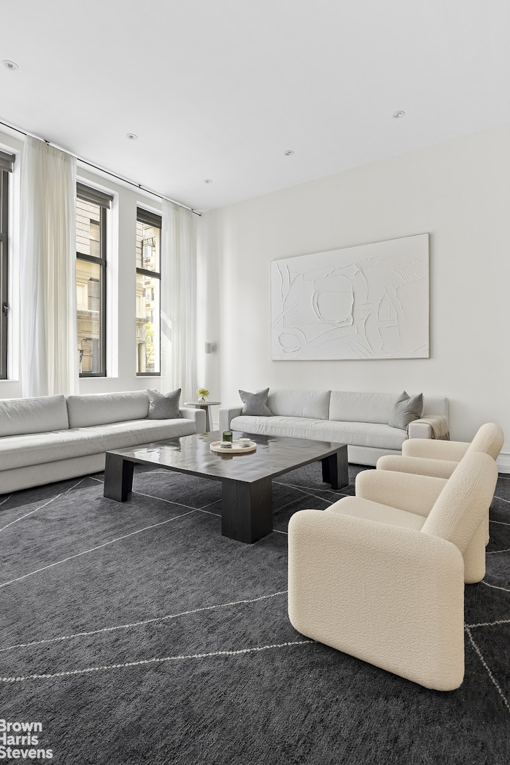 252 Seventh Avenue Chelsea New York NY 10001