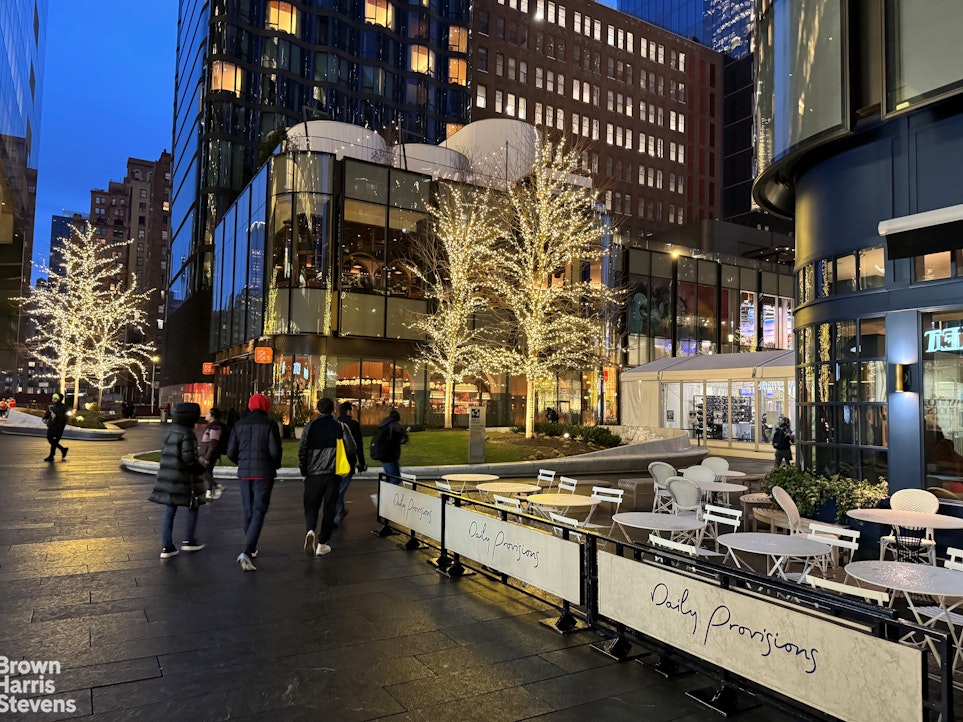 433 West 34th Street Clinton New York NY 10001