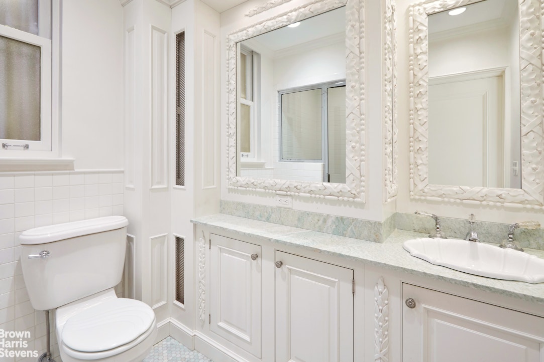 580 Park Avenue 2A Upper East Side New York NY 10065