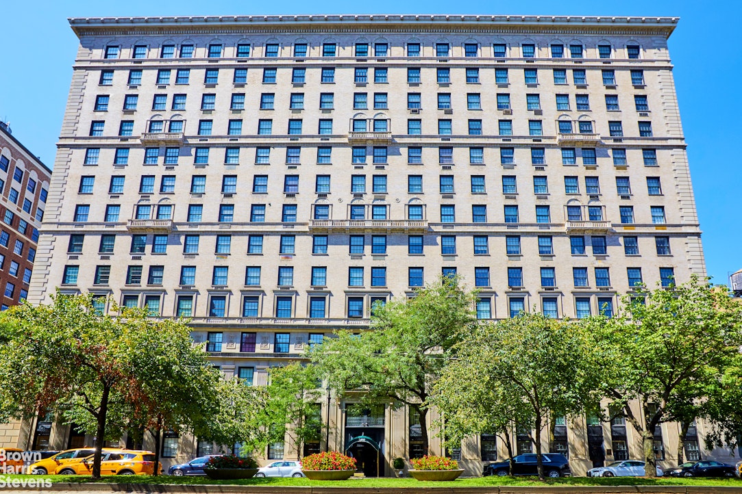 580 Park Avenue 2A Upper East Side New York NY 10065