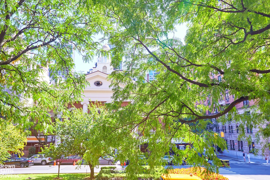 580 Park Avenue 2A Upper East Side New York NY 10065