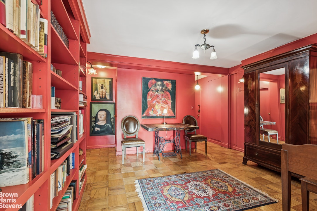 305 East 40th Street Tudor City New York NY 10016