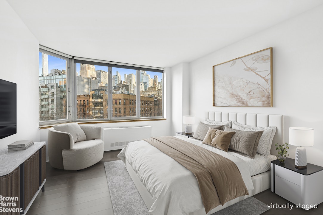 500 West 43rd Street 5G Clinton New York NY 10036