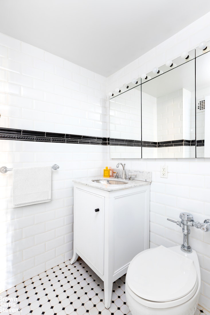 530 East 72nd Street 10B Upper East Side New York NY 10021