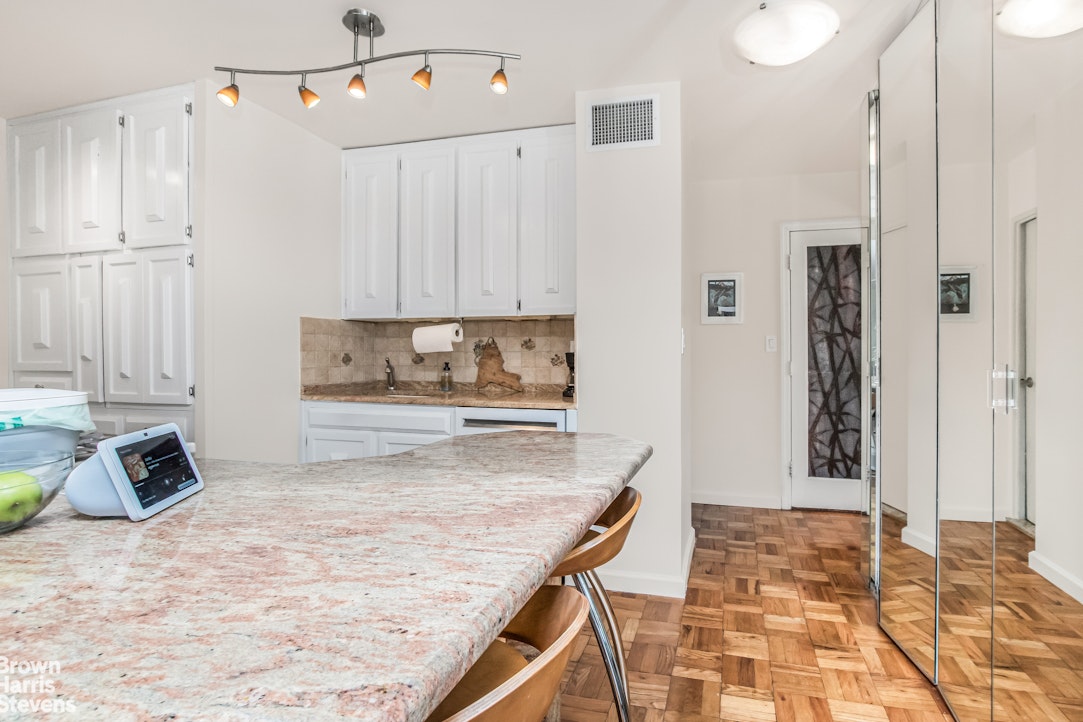 2500 Johnson Avenue 5F Spuyten Duyvil Bronx NY 10463