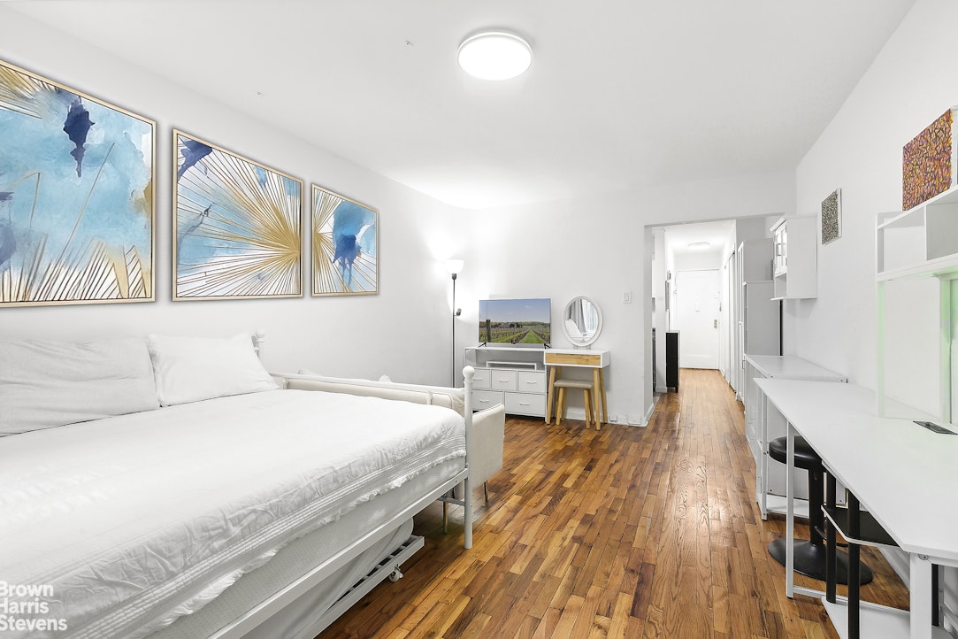 311 East 25th Street 1G Kips Bay New York NY 10010