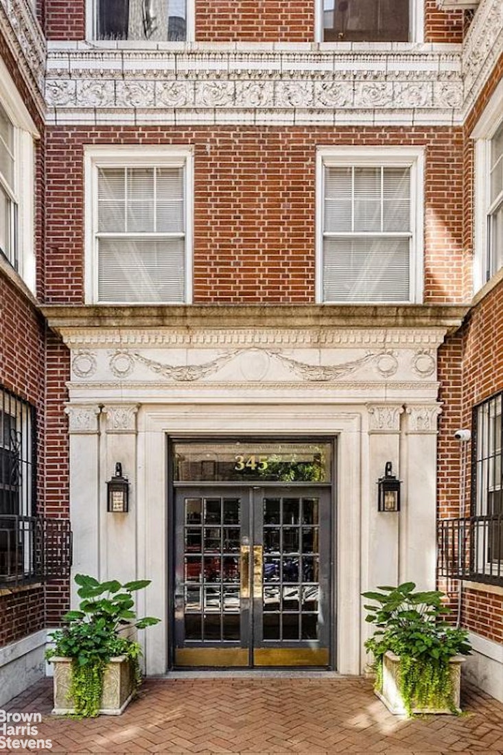 345 West 55th Street Clinton New York NY 10019