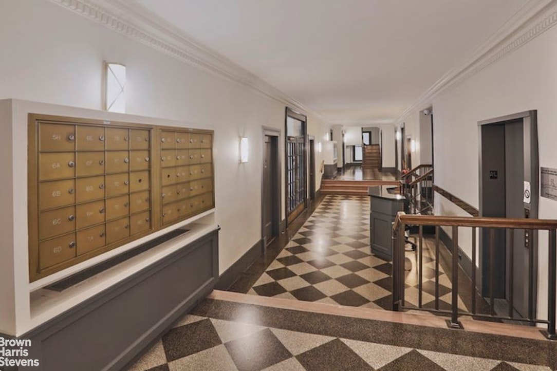 345 West 55th Street Clinton New York NY 10019