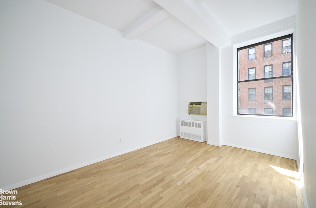 23 East 10th Street 518 Greenwich Village New York NY 10003