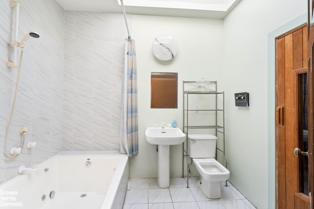 23 Hamilton Terrace Hamilton Heights New York NY 10031