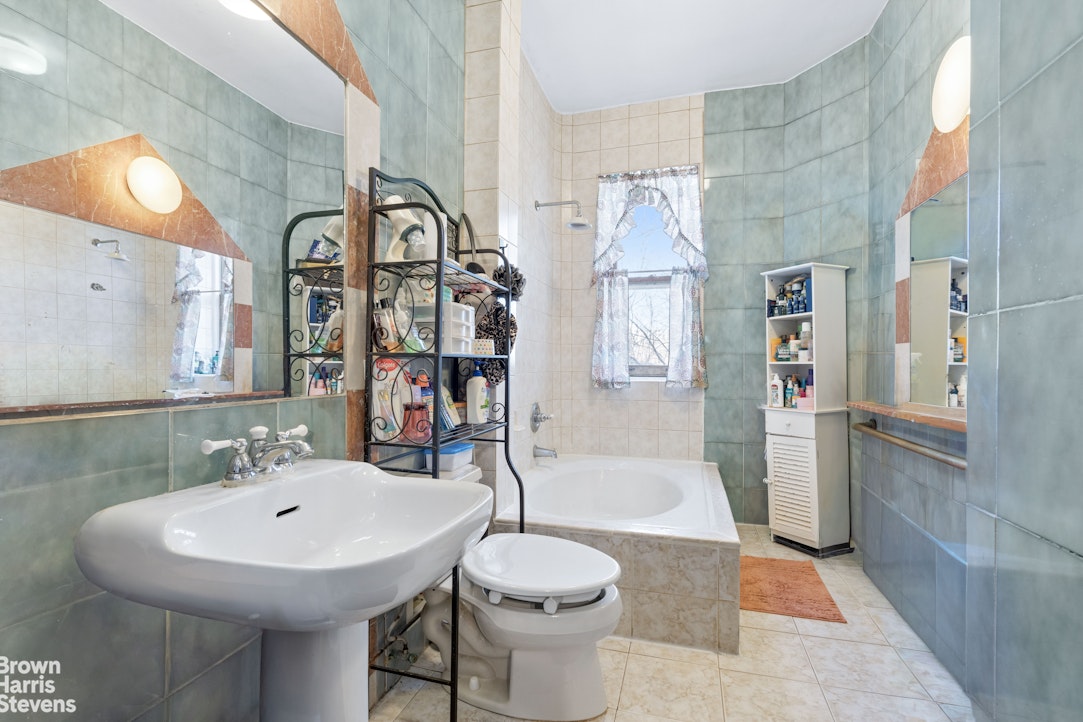 23 Hamilton Terrace Hamilton Heights New York NY 10031