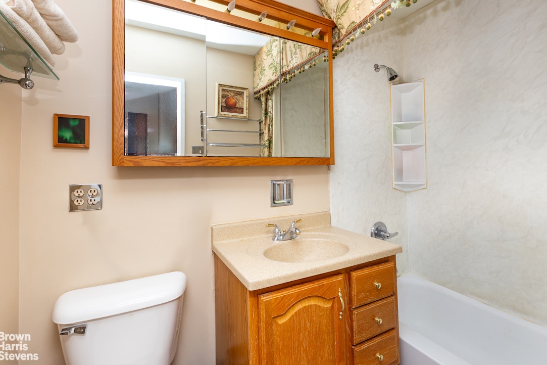 179 East 78th Street 2B Upper East Side New York NY 10075