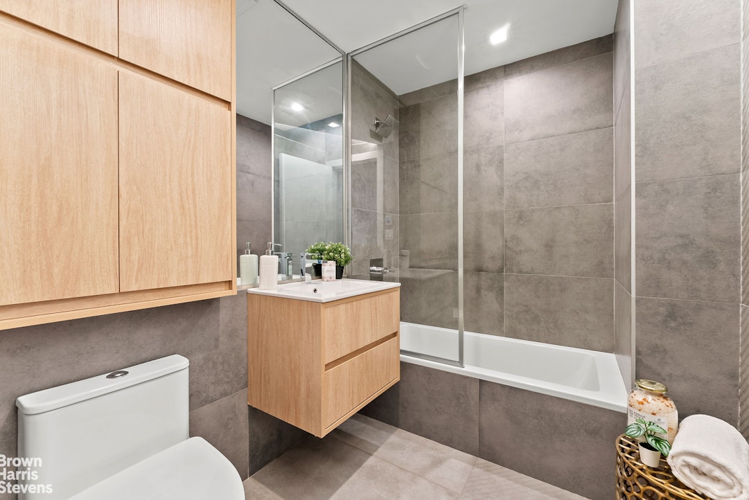 553 West 182nd Street 4R Washington Heights New York NY 10033