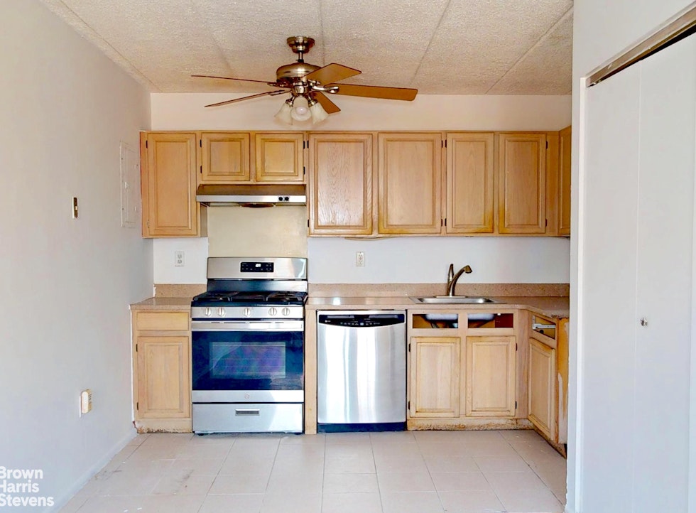 298 West 137th Street D West Harlem New York NY 10030