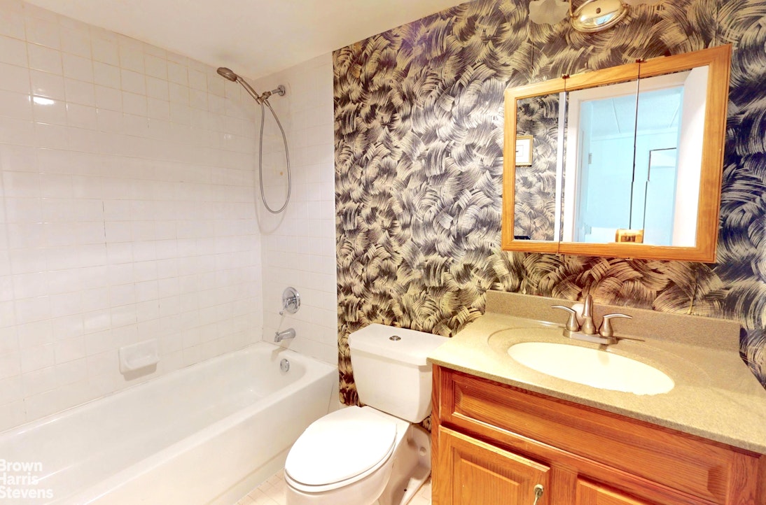 298 West 137th Street D West Harlem New York NY 10030