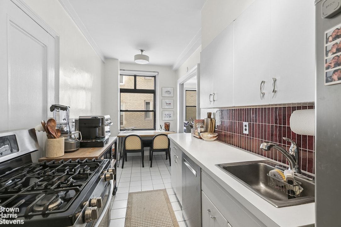 136 East 36th Street 7C Murray Hill New York NY 10016