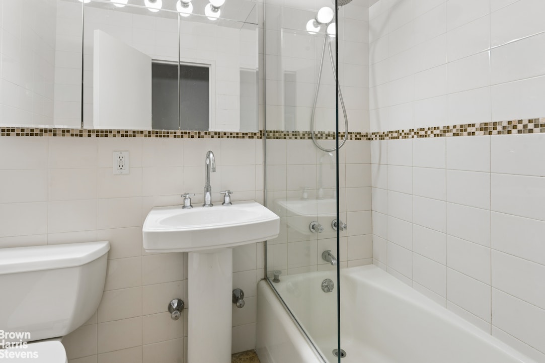 201 East 66th Street 4K Upper East Side New York NY 10065