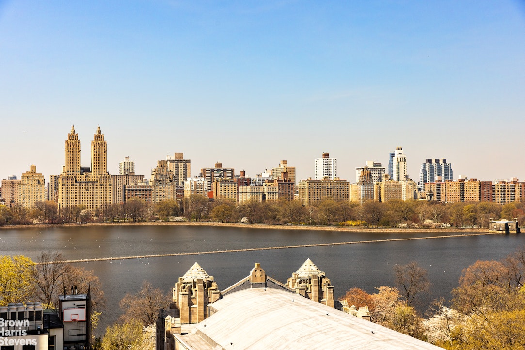 17 East 89th Street 3E Carnegie Hill New York NY 10128