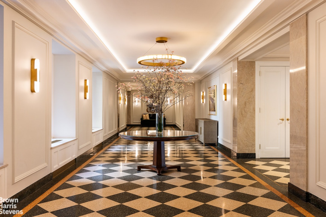 17 East 89th Street 3E Carnegie Hill New York NY 10128