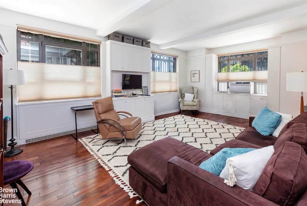 2 Beekman Place 1B Beekman Place New York NY 10022