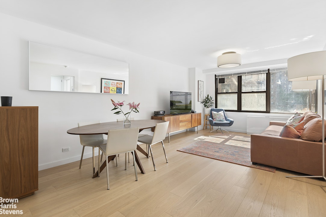 305 East 40th Street Tudor City New York NY 10016