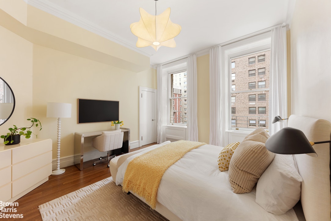 390 West End Avenue H5 Upper West Side New York NY 10024