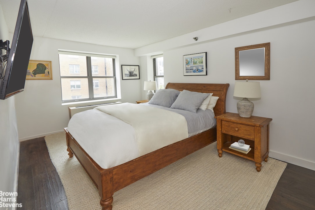 516 West 47th Street Clinton New York NY 10036