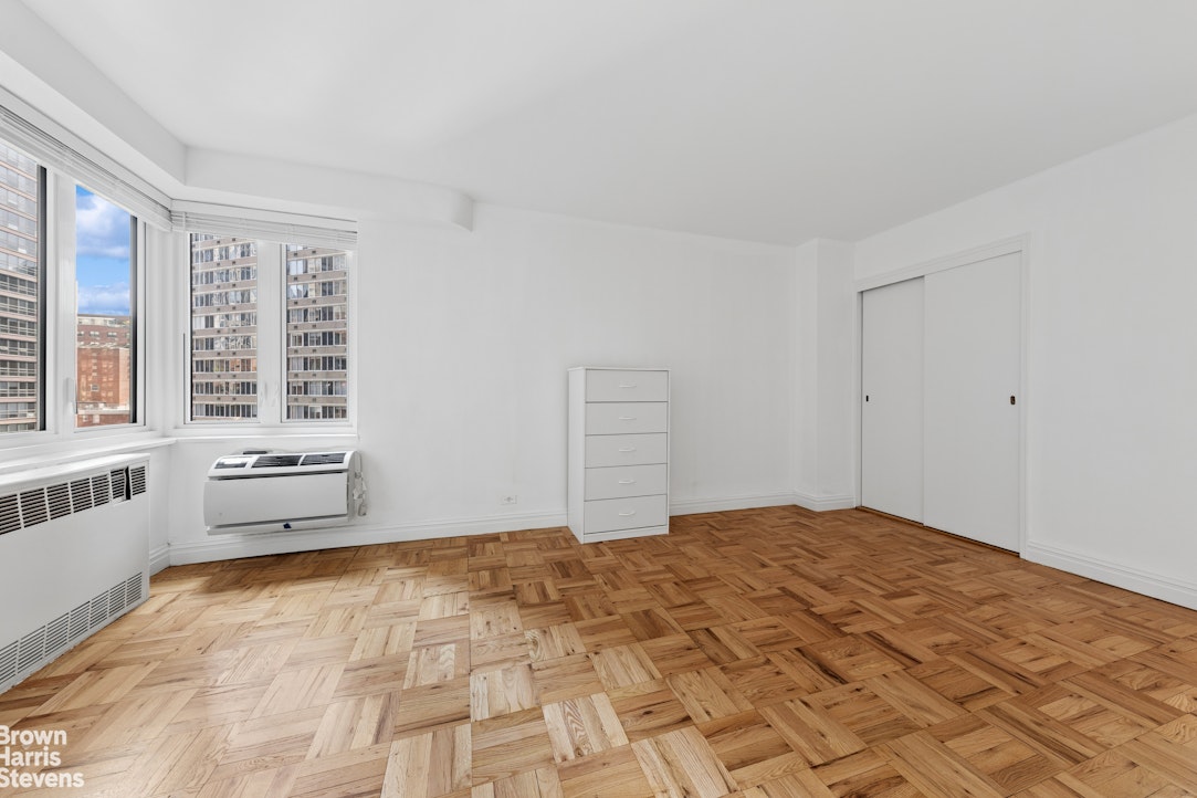 411 East 53rd Street 14M Sutton Place New York NY 10022