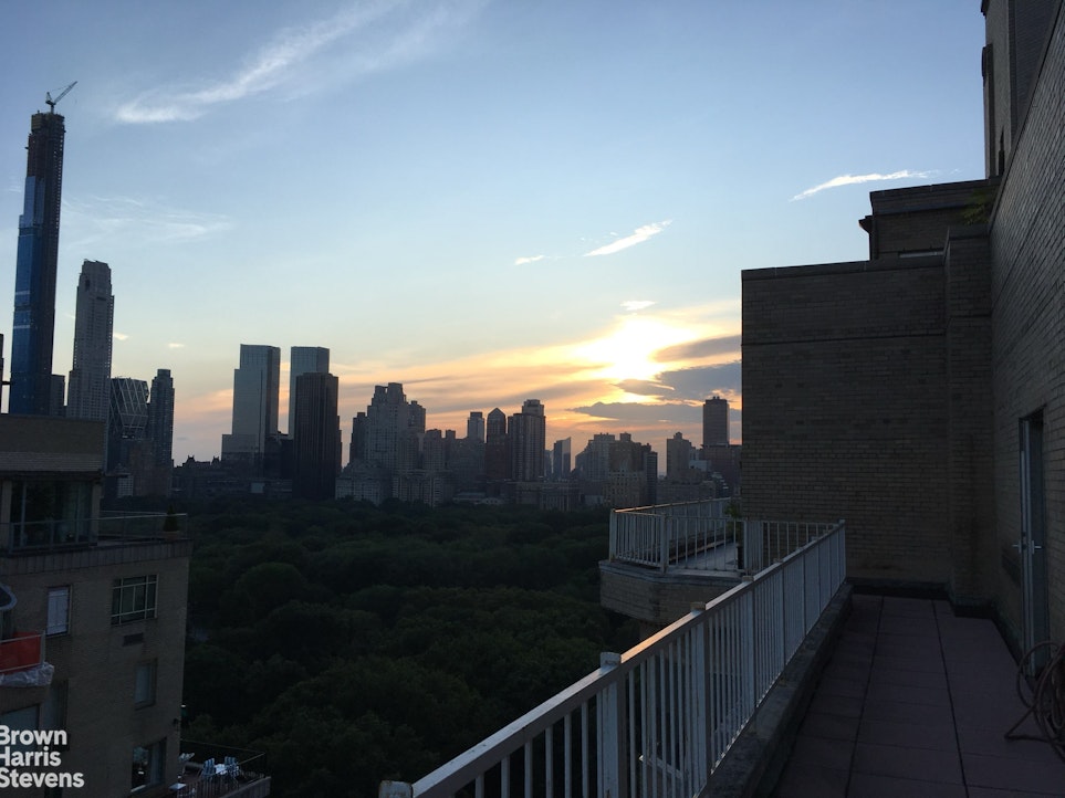 880 Fifth Avenue PHG Upper East Side New York NY 10021