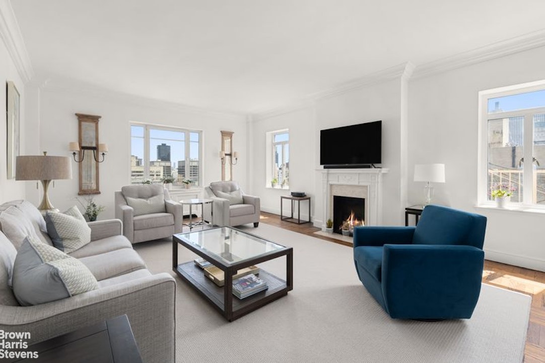 880 Fifth Avenue PHG Upper East Side New York NY 10021