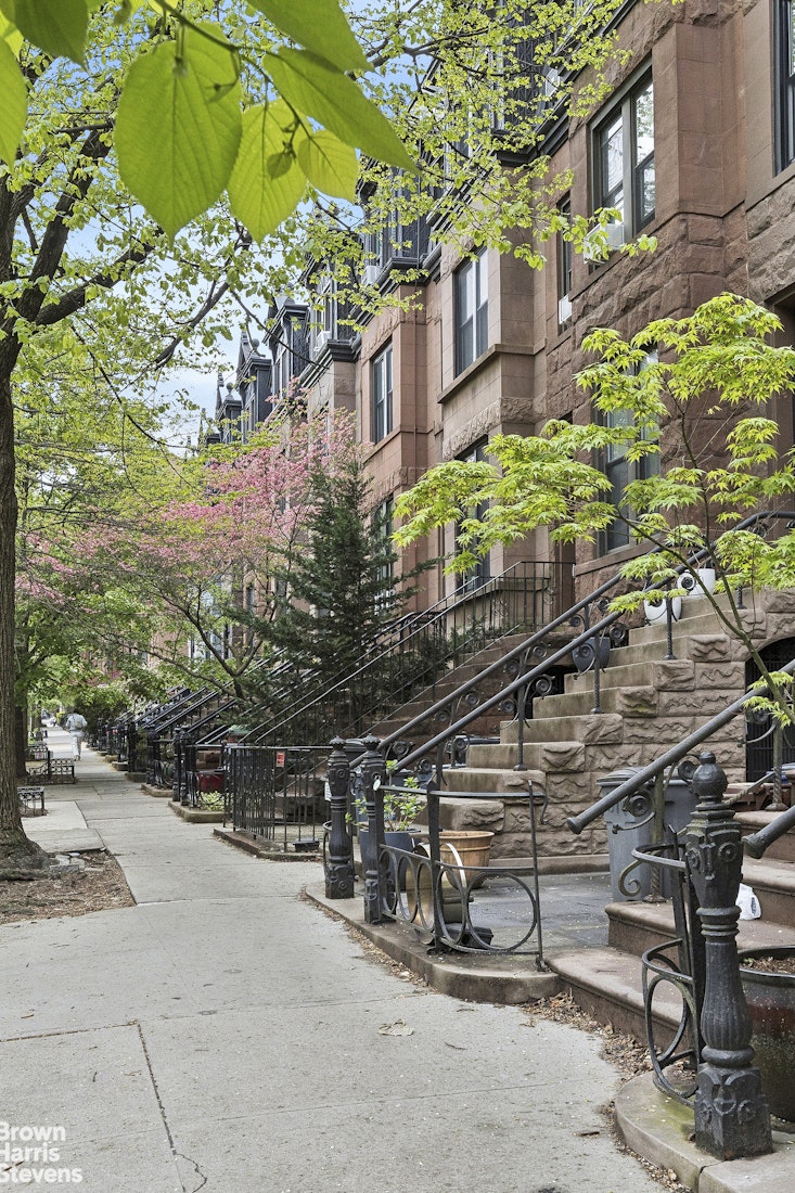 670 President Street 1D Park Slope Brooklyn NY 11215