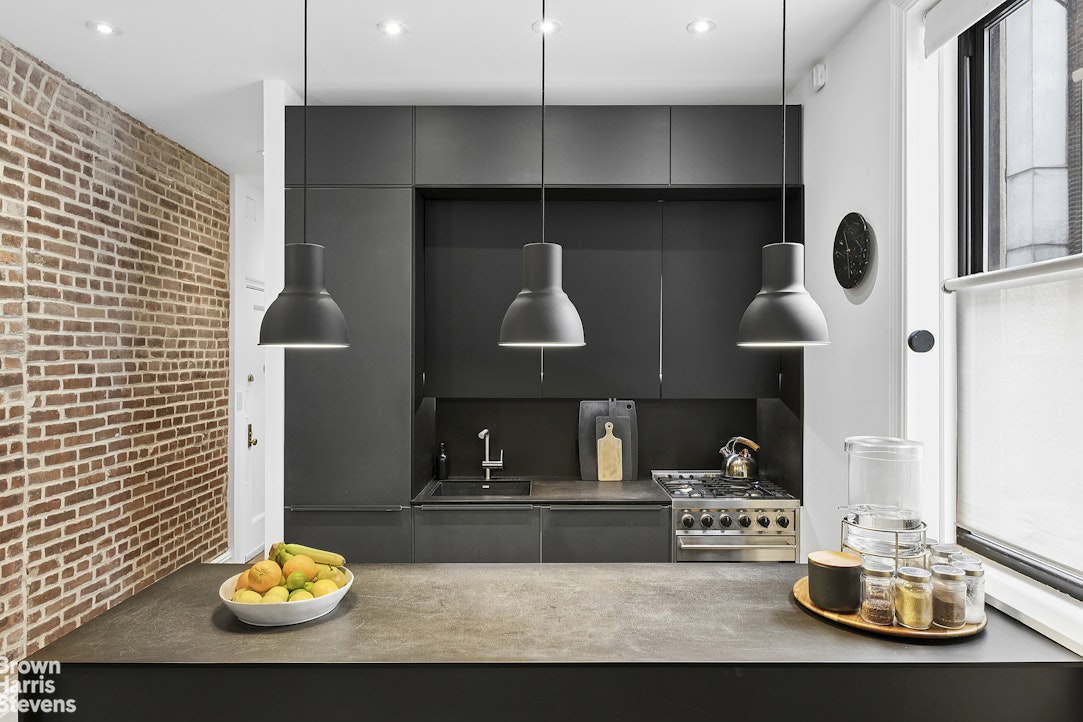 670 President Street 1D Park Slope Brooklyn NY 11215