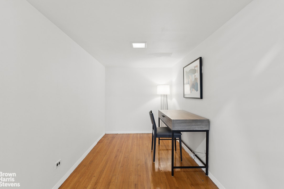 148 West 23rd Street 2D Chelsea New York NY 10011