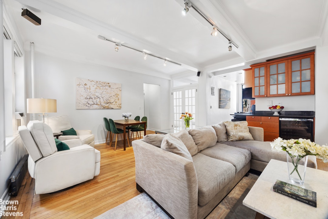 17 West 64th Street 8EF Central Park West New York NY 10023