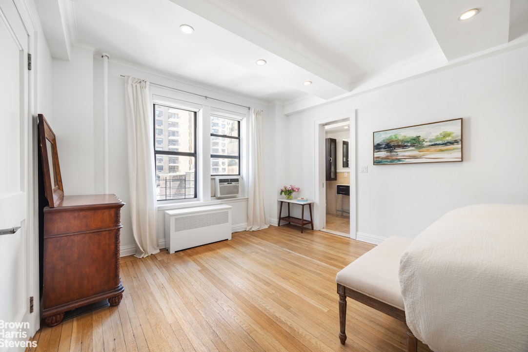 17 West 64th Street 8EF Central Park West New York NY 10023