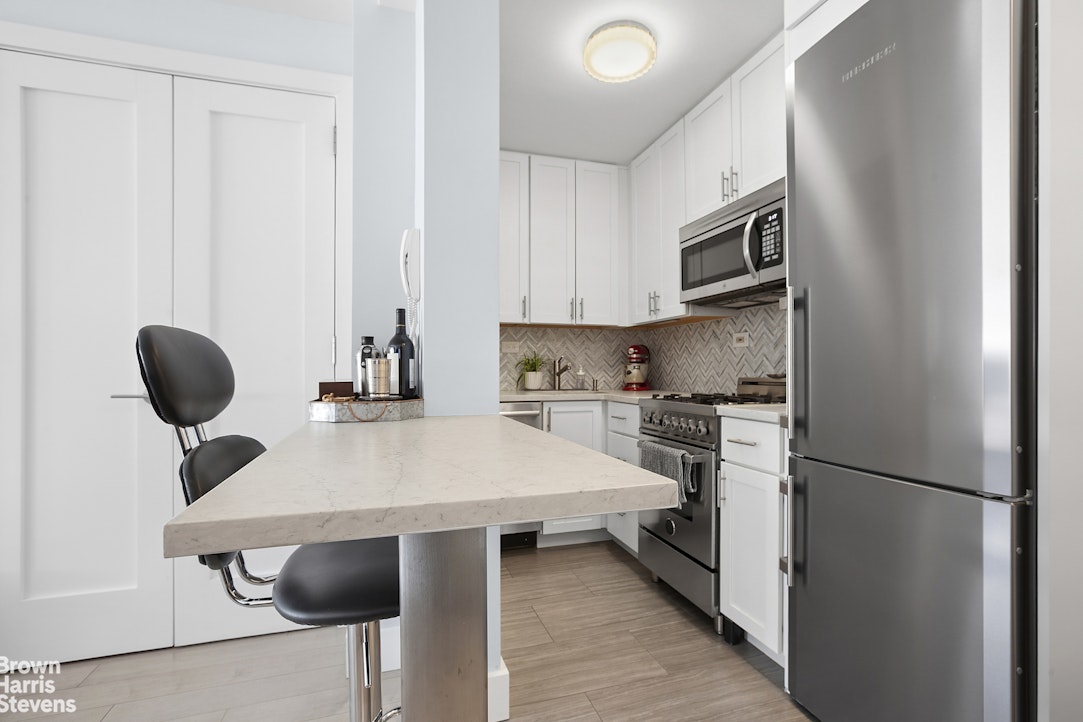 310 West 56th Street 9E Clinton New York NY 10019