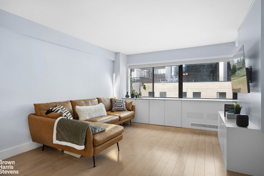 310 West 56th Street 9E Clinton New York NY 10019