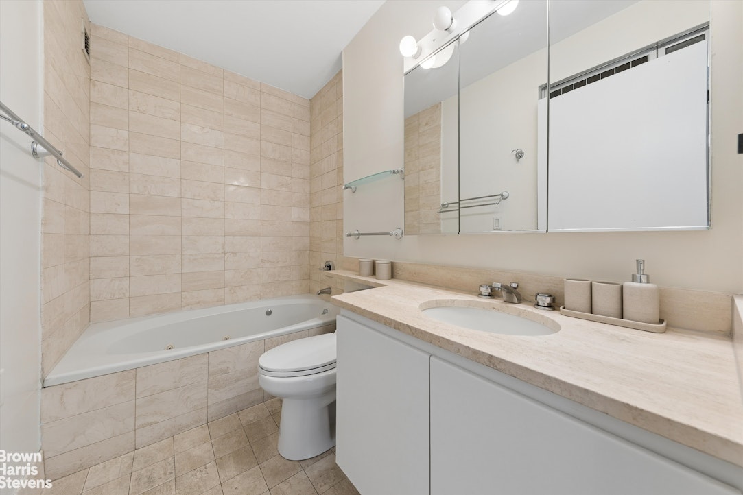 200 East 61st Street 10D Upper East Side New York NY 10065
