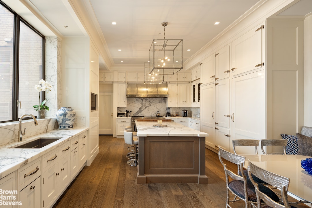 10 Gracie Square 11A Upper East Side New York NY 10028