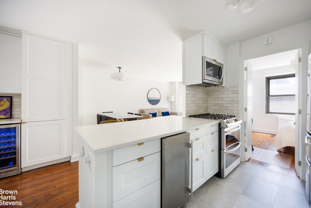132 East 35th Street Murray Hill New York NY 10016