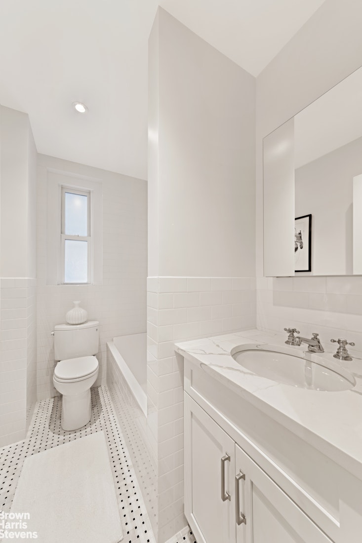 350 East 77th Street 1F Upper East Side New York NY 10075