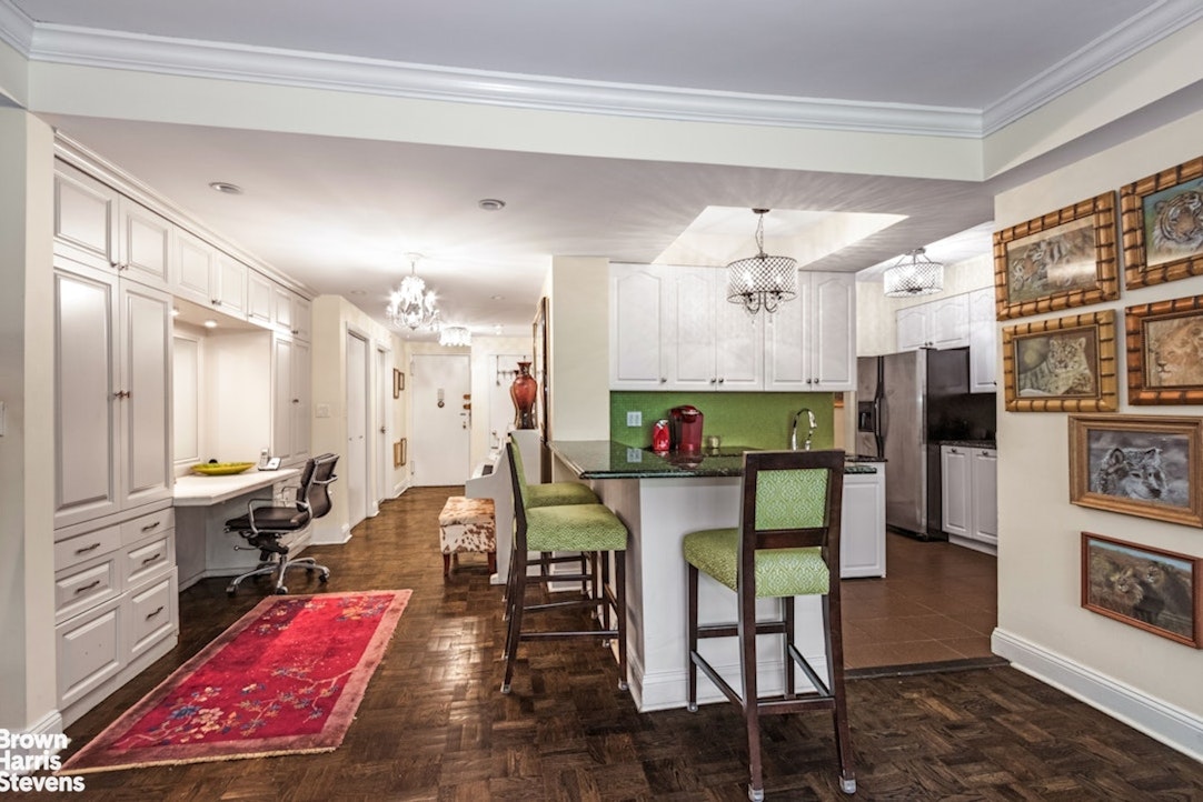 1025 Fifth Avenue 2G/S Upper East Side New York NY 10028