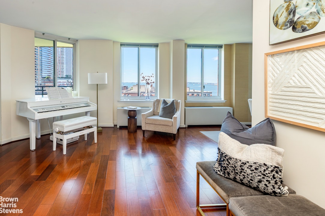 333 Rector Place 1405 Battery Park City New York NY 10280