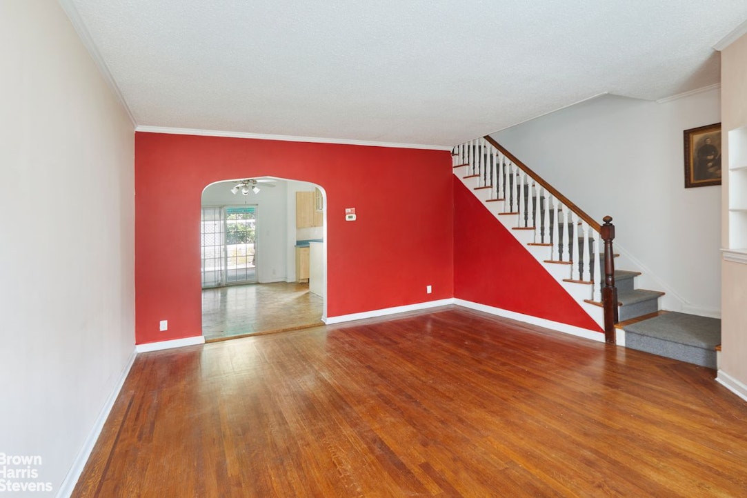 61-57 77th Place Middle Village Queens NY 11379