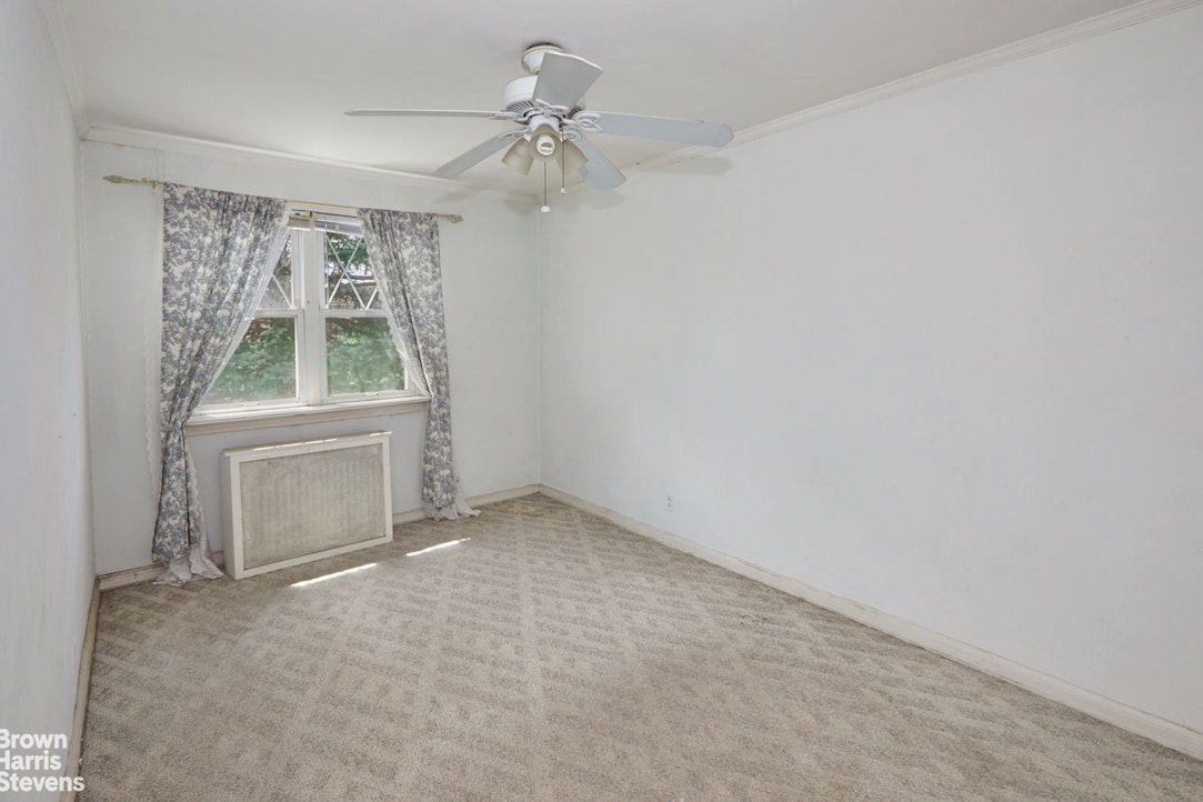 61-57 77th Place Middle Village Queens NY 11379