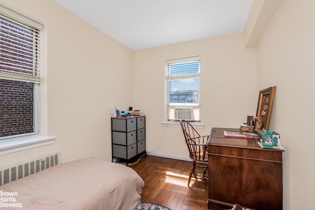 2711 Henry Hudson Parkway West Spuyten Duyvil Bronx NY 10463
