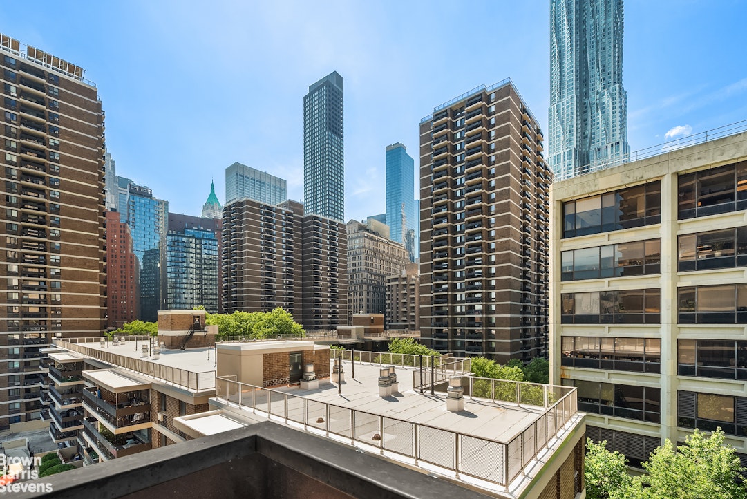 333 Pearl Street 8E Seaport District New York NY 10038